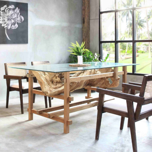 TABLE DE REPAS FENSONAGA