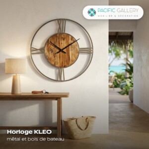 HORLOGE MURALE EN BOIS ET MÉTAL