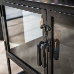 BUFFET RUFF EN MÉTAL